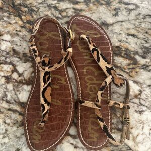 Sam Edelman Brown Leopard-Print T-Strap Sandals